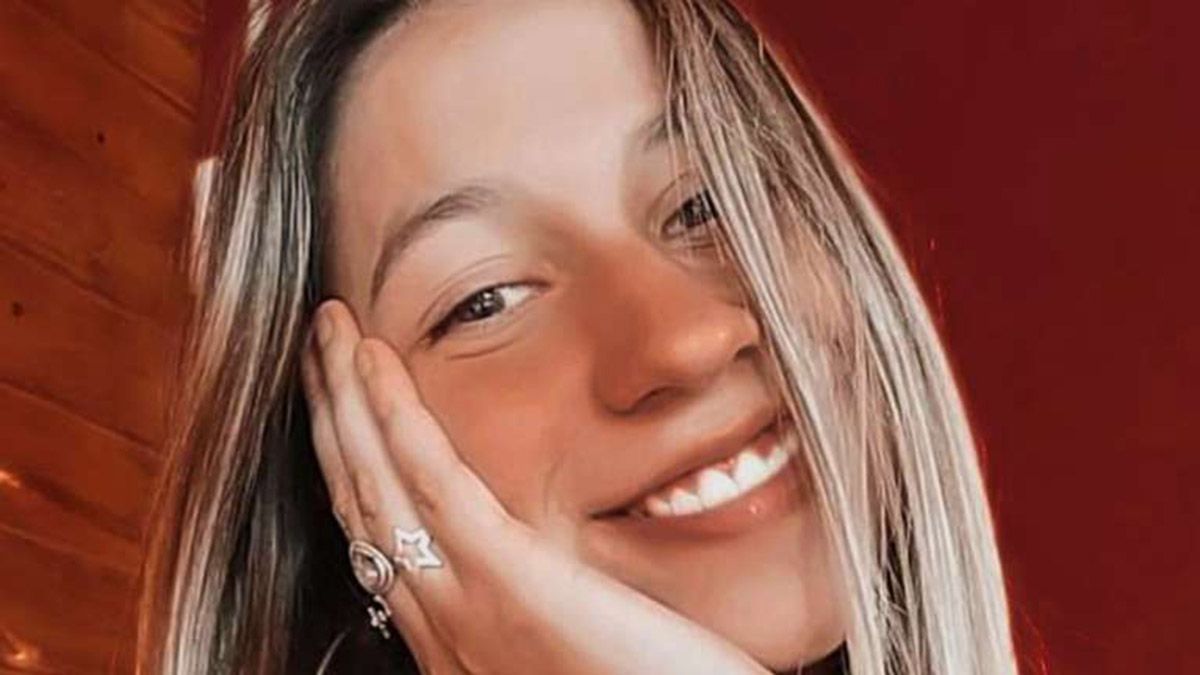 Agustina Bustos Reynoso, una de las adolescentes que falleci&oacute;.