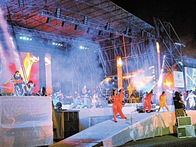 Trece aspirantes buscan coronarse hoy en Rivadavia