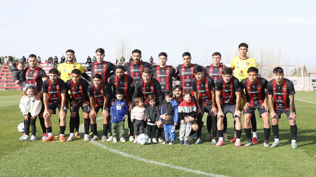 FADEP lle ganó a Deportivo Guaymallén por penales y se quedó con el torneo Apertura.
