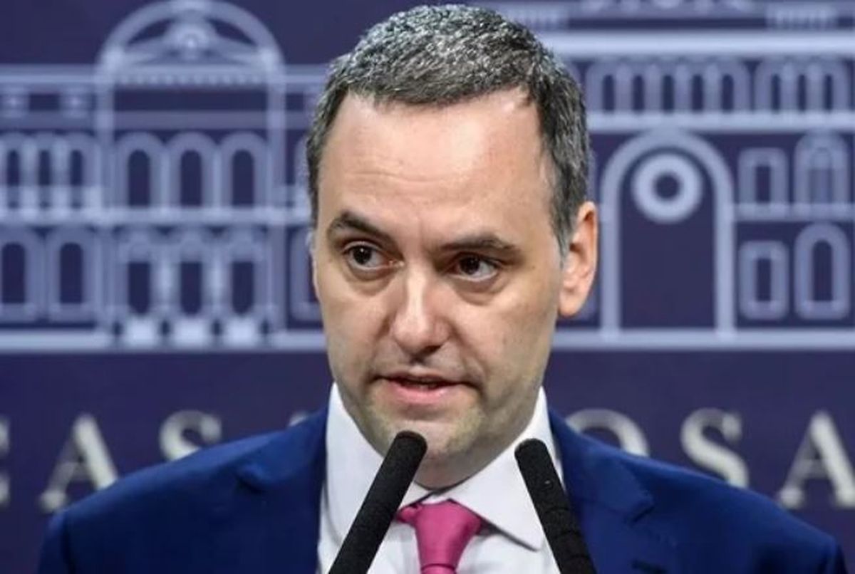 El jefe de Gabinete, Manuel Adorini, dio a conocer los temas de las sesionex extraordinarias.