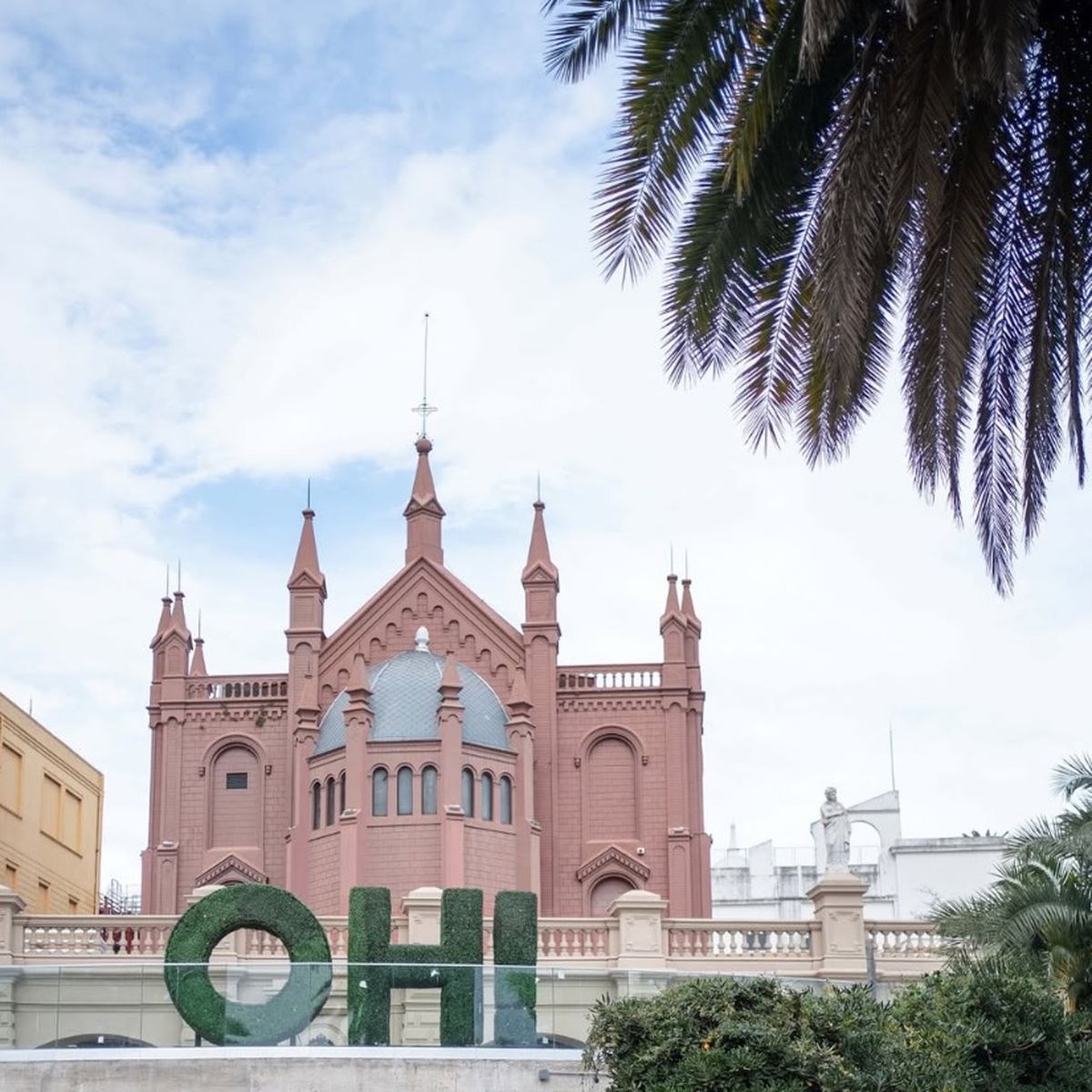 El diseño se inspira en modelos urbanos de ciudades como Miami y Dubái. El diseño se inspira en modelos urbanos de ciudades como Miami y Dubái.