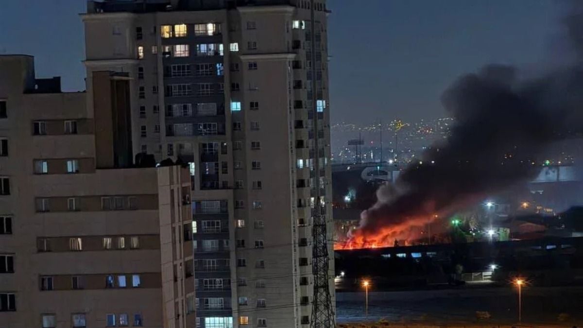 Irán acusó a Israel de atacar zonas residenciales de Teherán. 