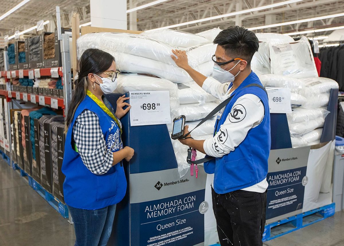 Este enfoque ha permitido que Walmart mantenga un ambiente laboral que favorece el crecimiento profesional de sus empleados y la satisfacción de sus clientes. Este enfoque ha permitido que Walmart mantenga un ambiente laboral que favorece el crecimiento profesional de sus empleados y la satisfacción de sus clientes.