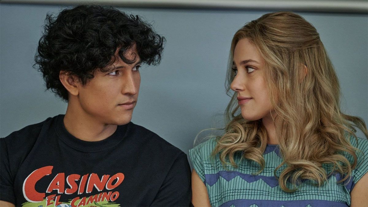 Danny Ram&iacute;rez y Lili Reinhart son protagonistas principales de la pel&iacute;cula de Netflix.