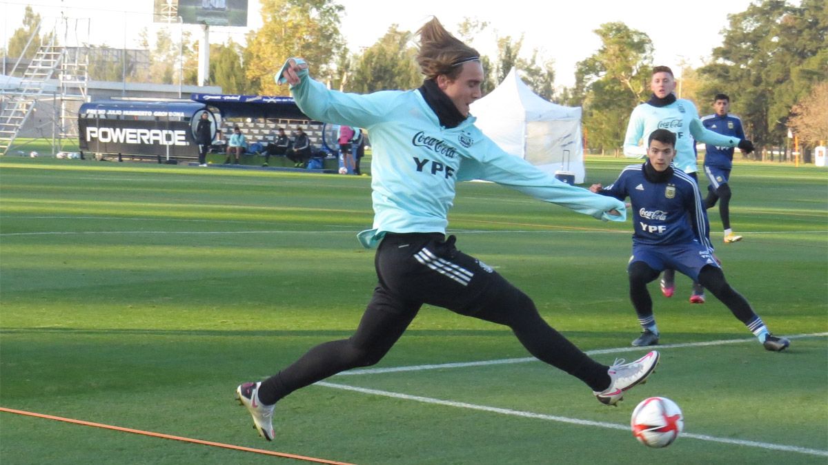 Batista eligió a los 22 jugadores que estarán en Tokio 2020