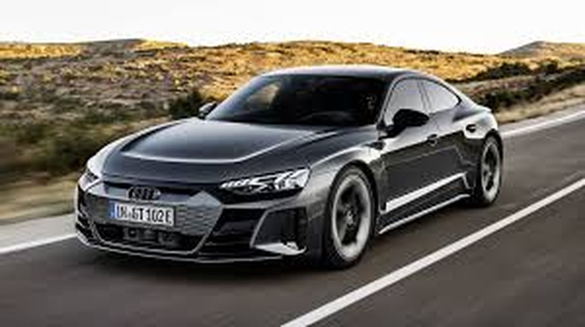 AUDI RS E-TRON GT. AUDI RS E-TRON GT.