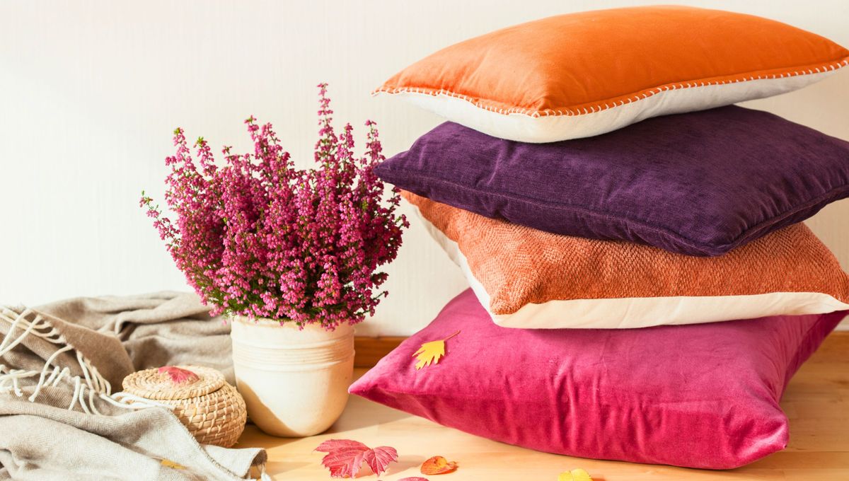 Utiliza hilos del color de la tela y asegura bien cada costura Utiliza hilos del color de la tela y asegura bien cada costura