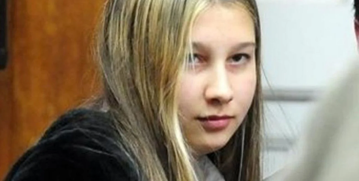 Nahir Galarza. La joven condenada a prisión perpetua por haber asesinado a su novio, Fernando Pastorizzo, le pidió dos cosas a la Justicia. Nahir Galarza. La joven condenada a prisión perpetua por haber asesinado a su novio, Fernando Pastorizzo, le pidió dos cosas a la Justicia. 