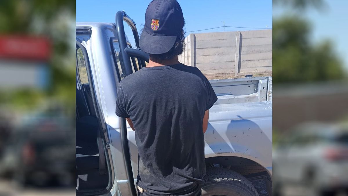 El detenido en Malargüe tenía antecedentes y había sido detenido otras 5 veces. El detenido en Malargüe tenía antecedentes y había sido detenido otras 5 veces.