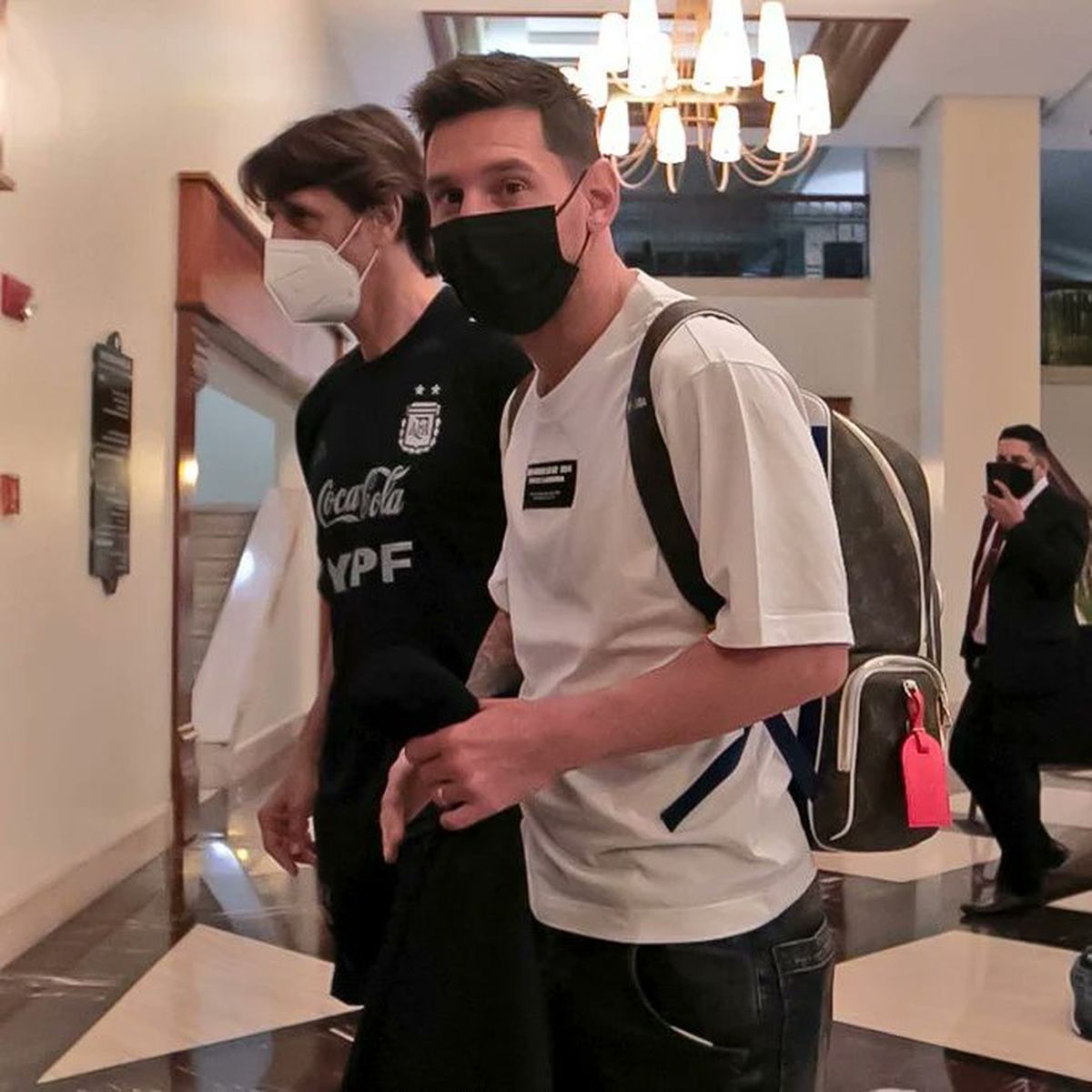 Lionel Messi fue recibido por el cuerpo técnico de la Selección Argentina.