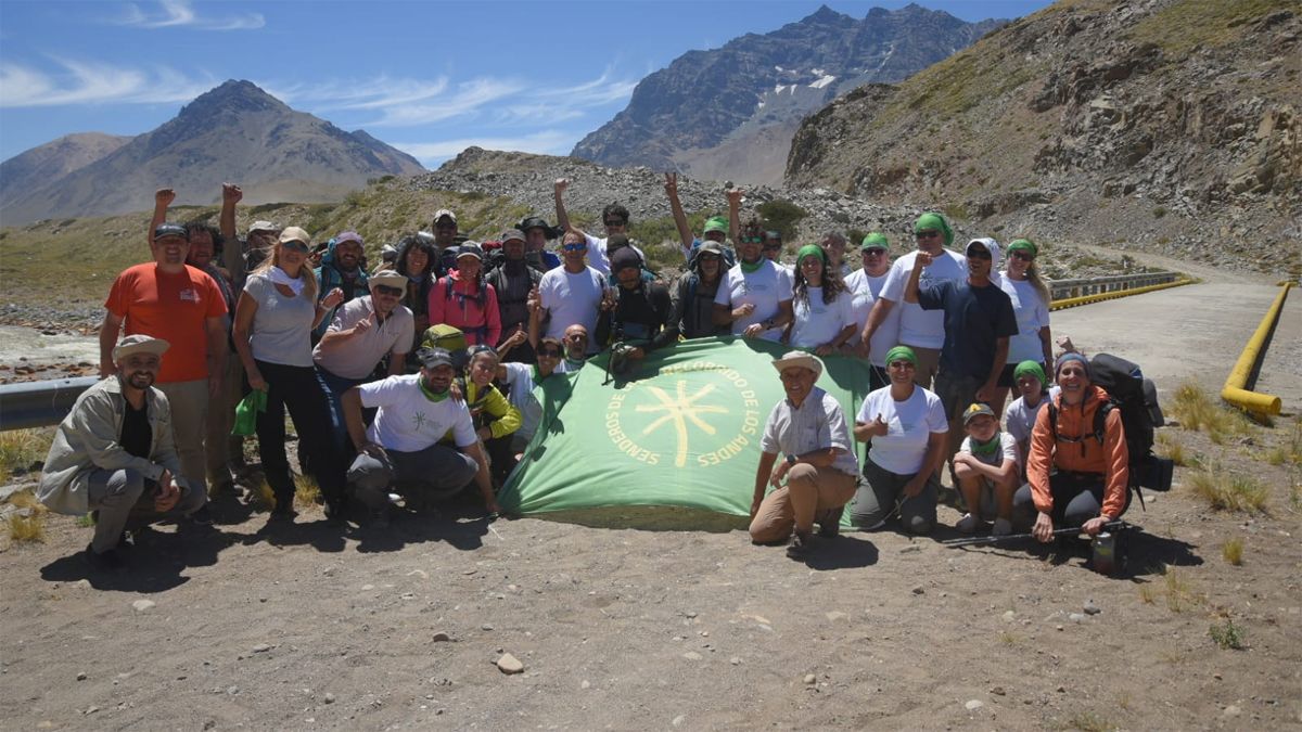 Los participantes de la demarcación del Gran Sendero de los Andes Los participantes de la demarcación del Gran Sendero de los Andes