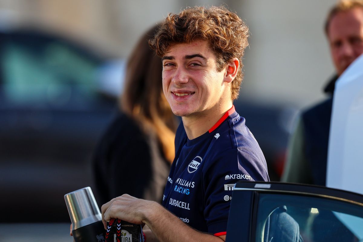 Colapinto ya tiene sus productos oficiales.