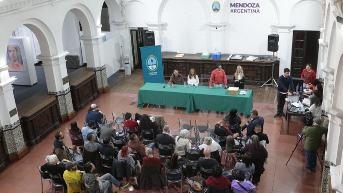 Apertura de sobre para la Vendimia 2023.