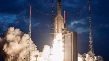 Volvió a fallar en el despegue el cohete de Hawái que trasportaba un satélite