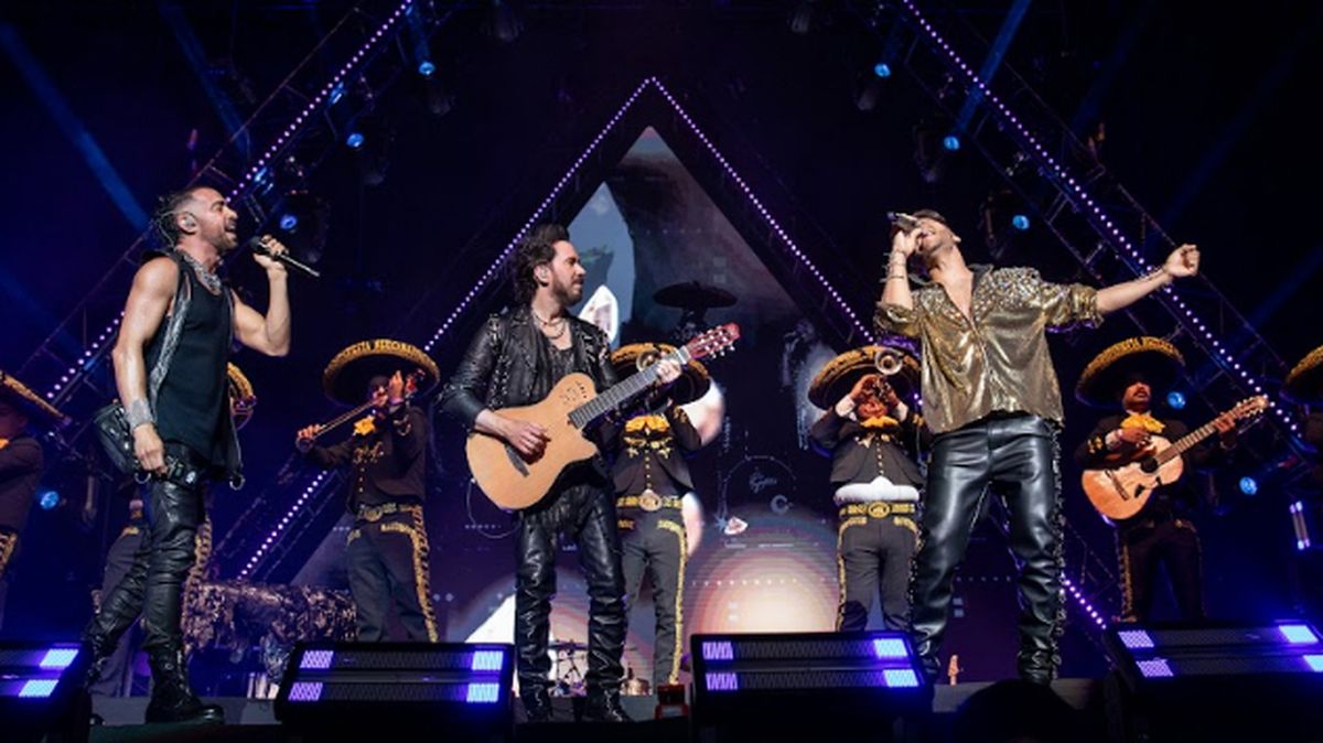 Mario Domm, Pablo Hurtado y Samo, el tr&iacute;o mexicano Camila.