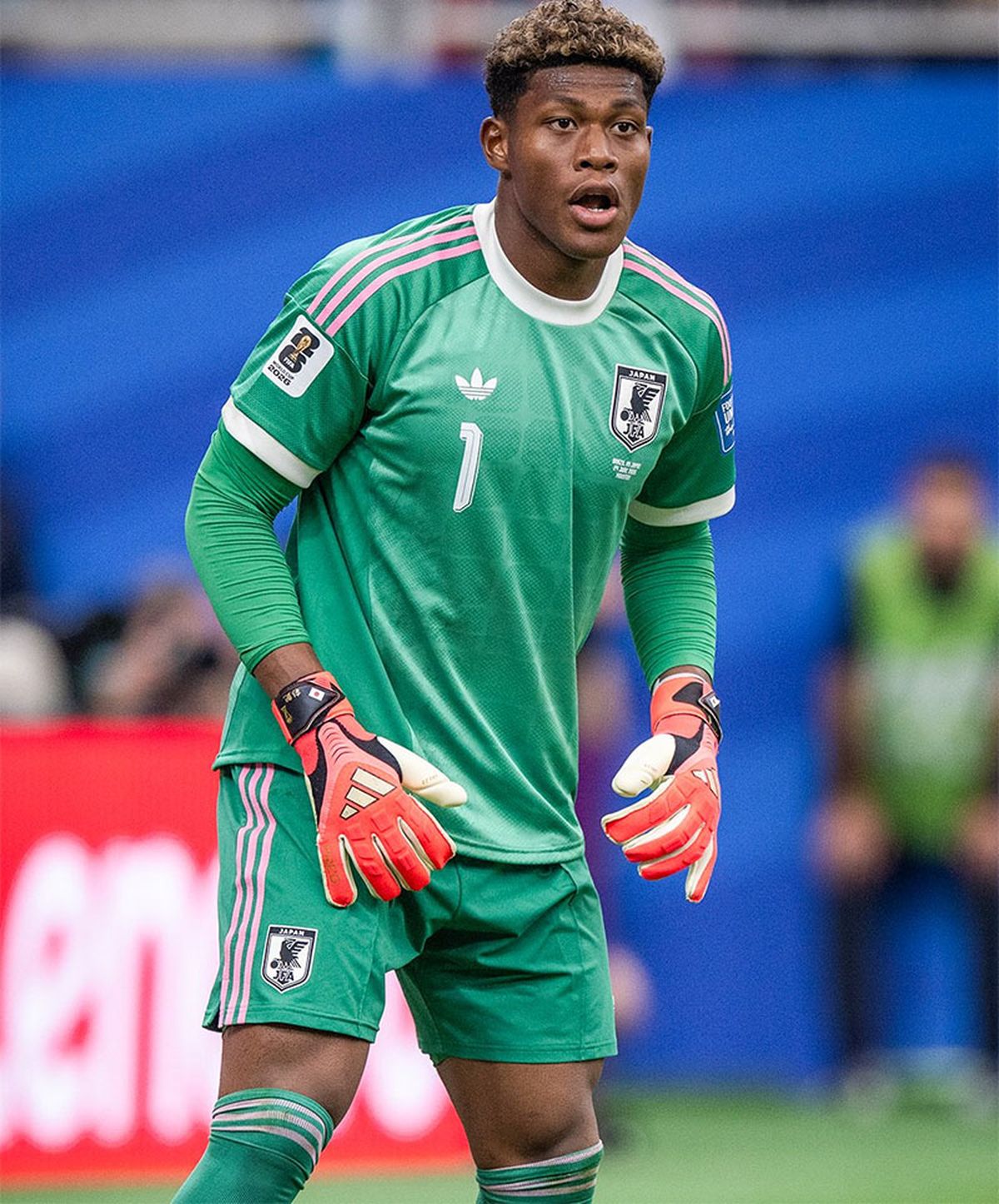 Zion Suzuki est&aacute; cerca de sumarse al Aston Villa.