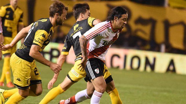 River hundió a Olimpo en la previa del Superclásico ante Boca