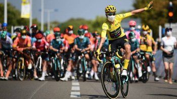 Tour de Francia: Primoz Roglic sigue más líder que nunca