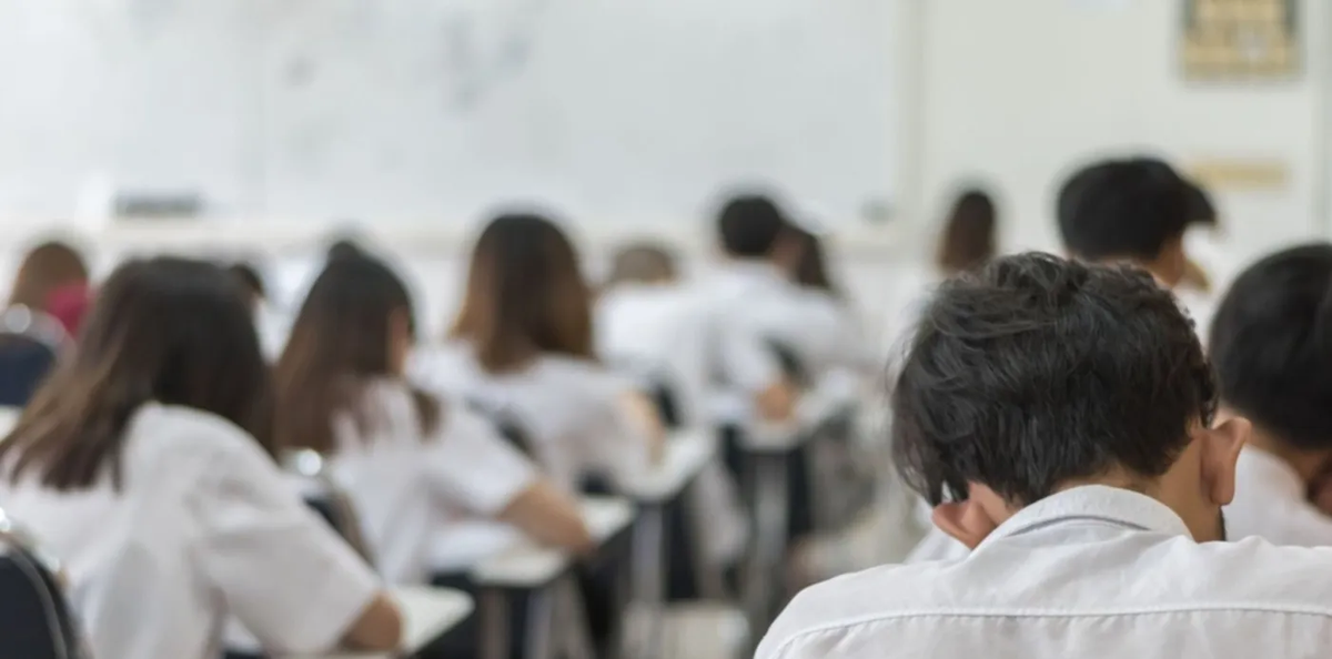 Acoso escolar: un alumno ofrecía 20 mil pesos para que manoseen a una compañera
