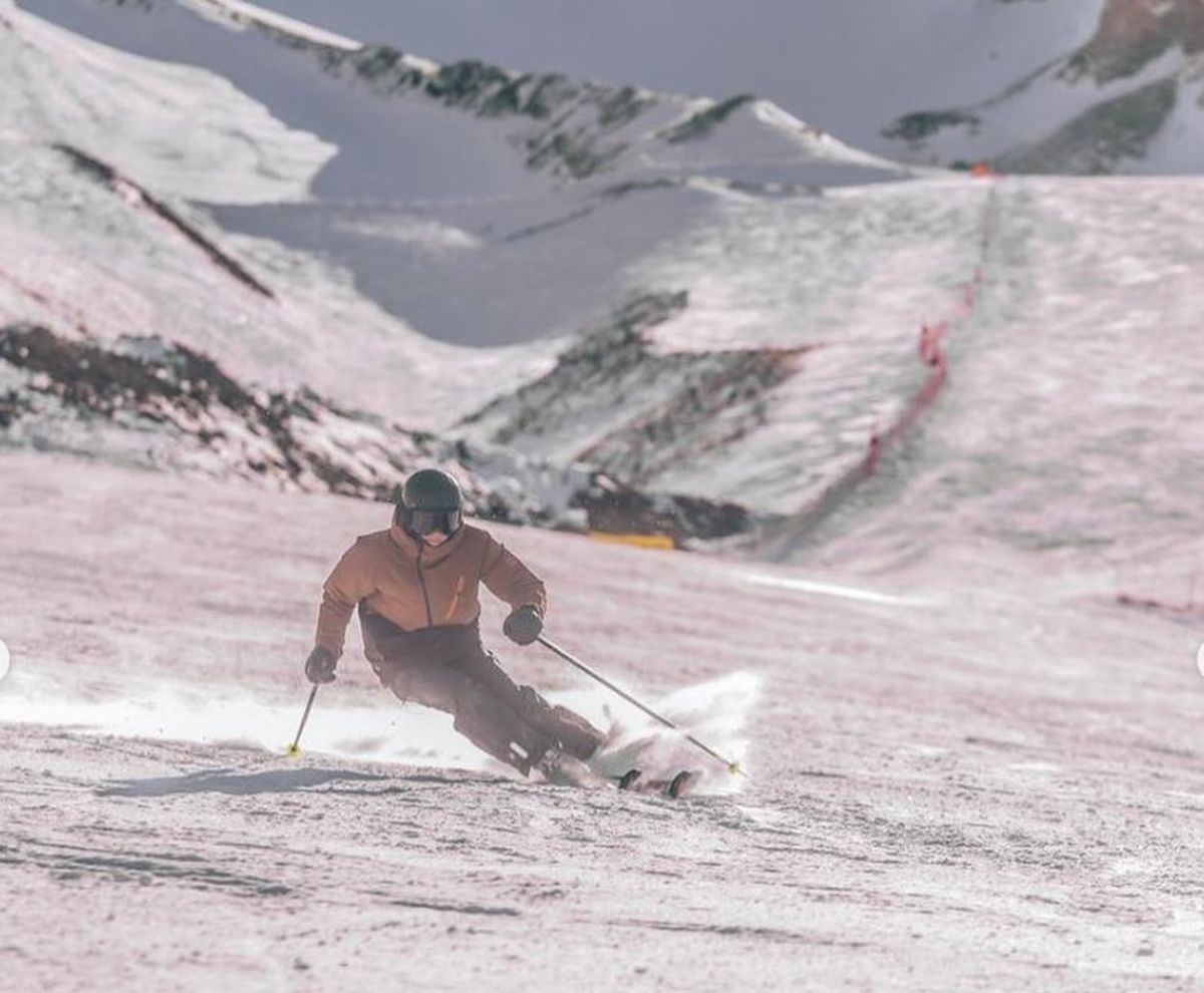 La joven esquiadora mendocina se mostraba en las redes sociales en sus travesías por la nieve. La joven esquiadora mendocina se mostraba en las redes sociales en sus travesías por la nieve.