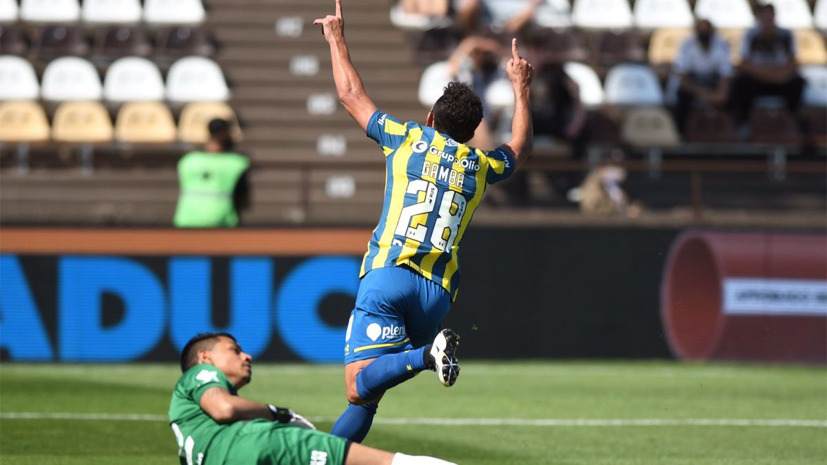 Central le empató a Platense con un gol de Lucas Gamba