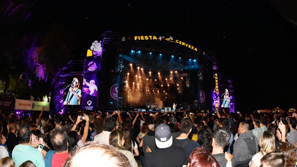 La Fiesta Provincial de la Cerveza 2025 promete mucha música para todos los gustos. 