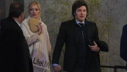 El presidente Javier Milei y la ex vedette Yuyito González oficializaron en estos días su noviazgo. Foto El Cronista.