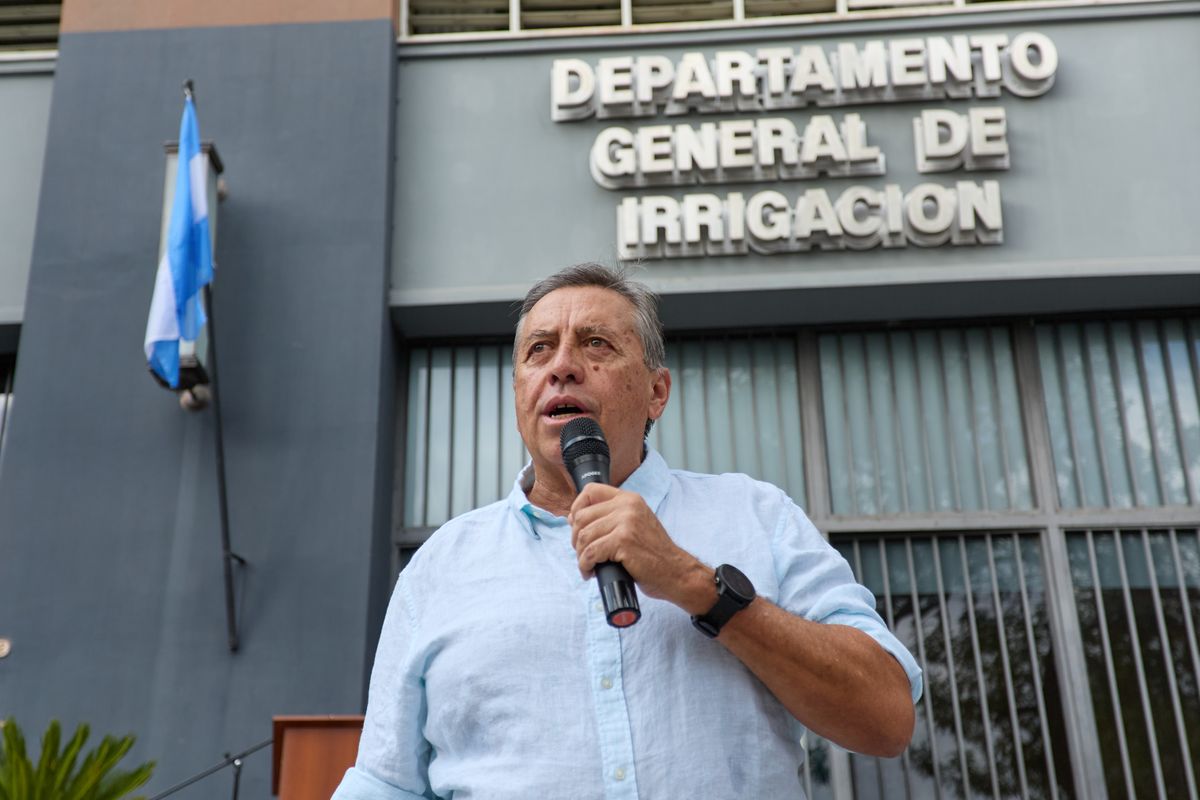 Sergio Marinelli, titular del Departamento General de Irrigación, firmó las resoluciones del Tribunal Administrativo sobre la inspección de cauce de Los Corralitos. Sergio Marinelli, titular del Departamento General de Irrigación, firmó las resoluciones del Tribunal Administrativo sobre la inspección de cauce de Los Corralitos.