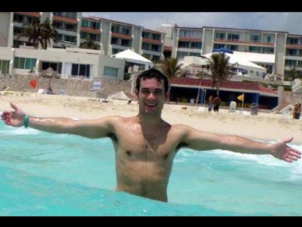 Damián estaba debajo del agua: lo saqué y hablaba, pero no se movía