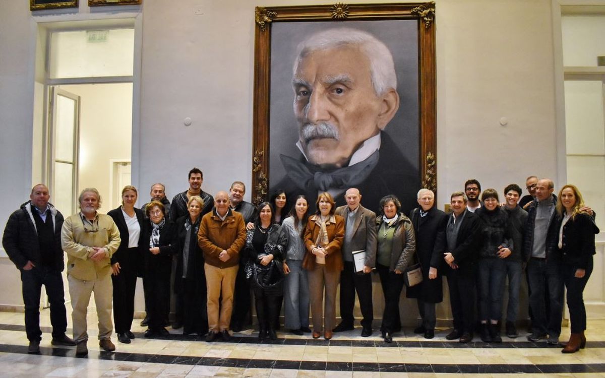 Amigos y familiares acompañaron a Chabert en la Legislatura. Amigos y familiares acompañaron a Chabert en la Legislatura.