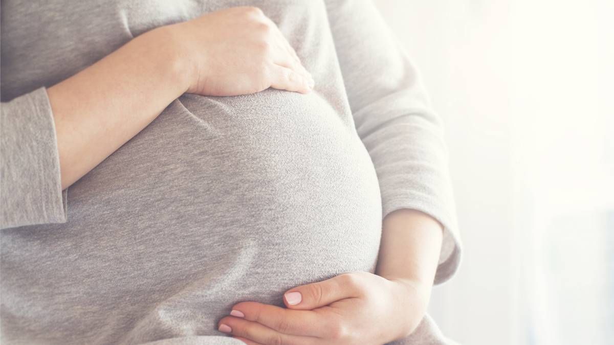 La vacuna contra el virus sincicial respiratorio es para la protección contra la bronquiolitis durante los primeros seis meses de vida del bebé. La vacuna contra el virus sincicial respiratorio es para la protección contra la bronquiolitis durante los primeros seis meses de vida del bebé.