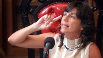 Para Vilma Ibarra se viene la reactivación pero no la abundancia