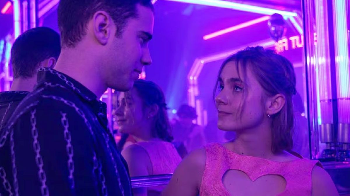 La película de Netflix arrasa con esta producción española. La película de Netflix arrasa con esta producción española.