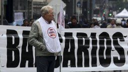 Por el paro del miércoles 29 tampoco habrá bancos