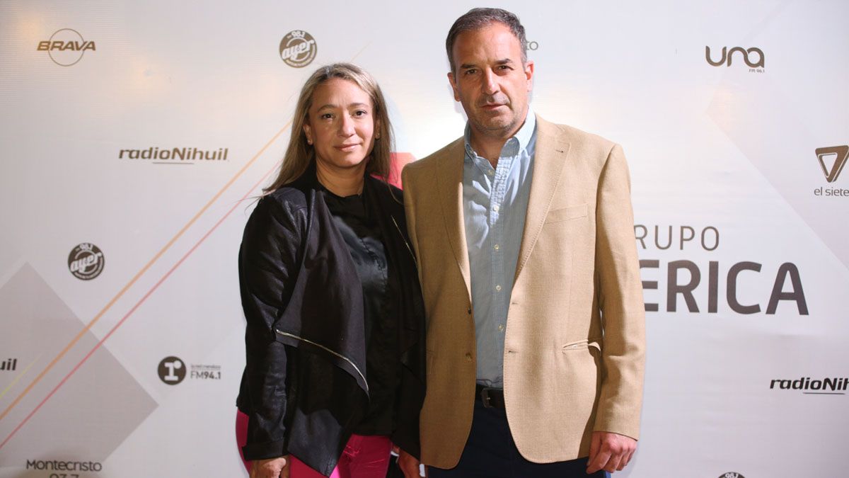 Gustavo Martín y Lorena Raconto, de Dr. Celular.