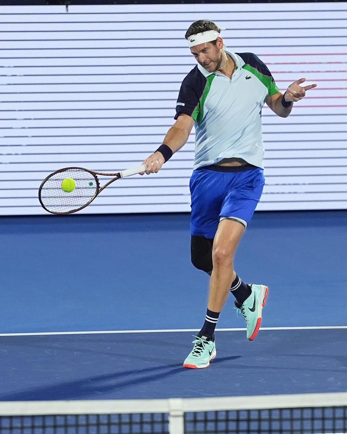 Delpo se mostró sonriente y con algunos golpes de su sello. Delpo se mostró sonriente y con algunos golpes de su sello.