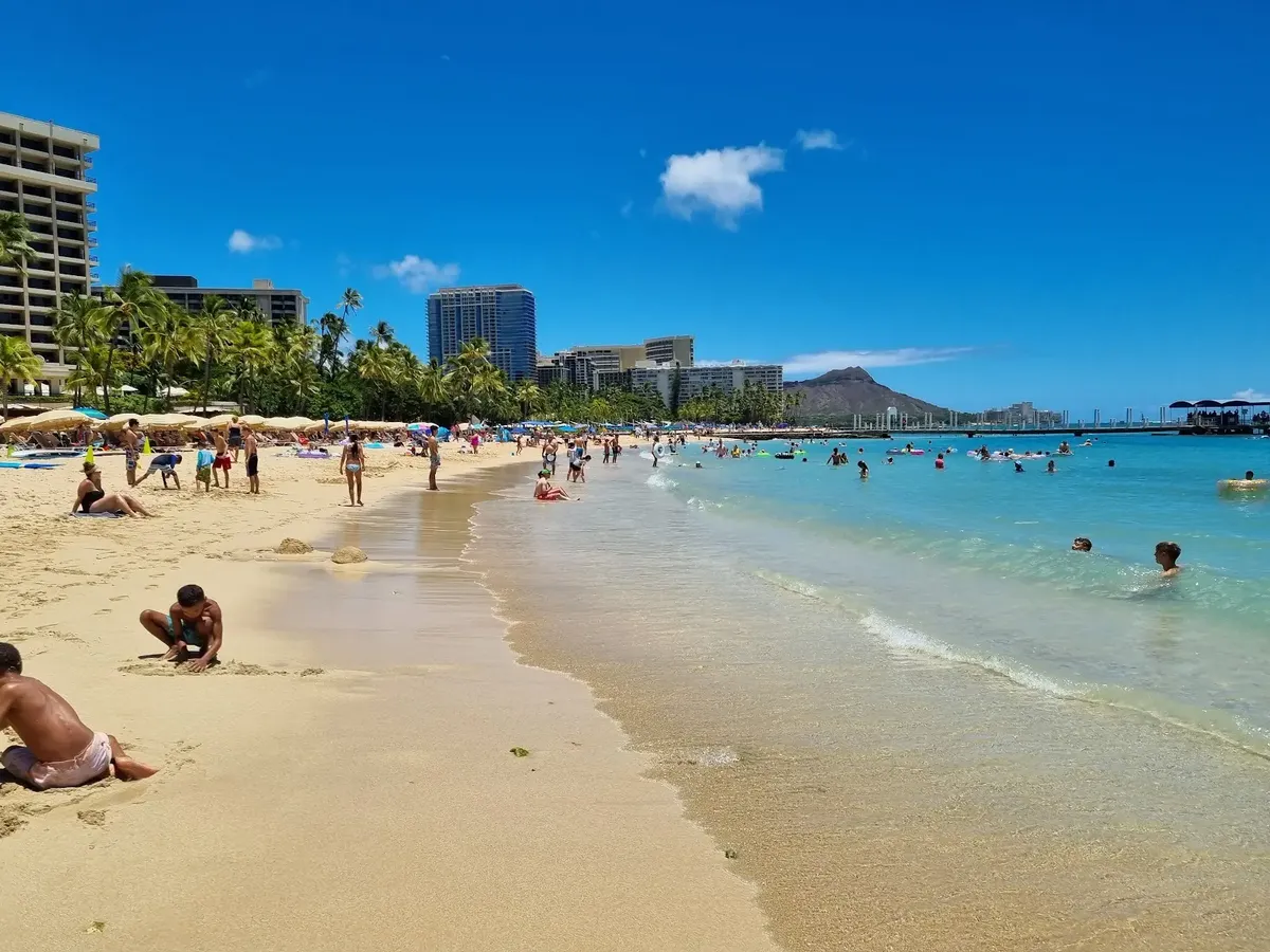 Esta playa deja contentos a todos sus visitantes. Esta playa deja contentos a todos sus visitantes.