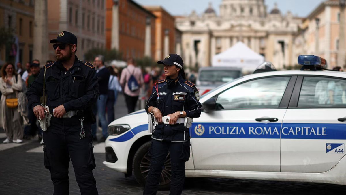 La Capilla Sixtina y sus alrededores, en el Vaticano, se encuentran bajo estrictas medidas de seguridad La Capilla Sixtina y sus alrededores, en el Vaticano, se encuentran bajo estrictas medidas de seguridad