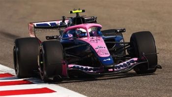 Franco Colapinto finalizó en el 10º puesto en el GP de China de Fórmula 1 y sumó un punto