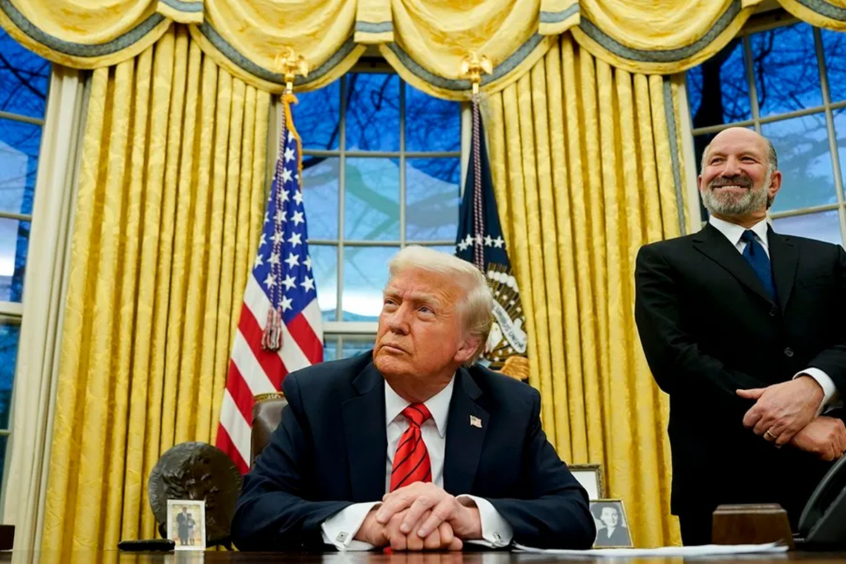 El presidente de Estados Unidos, Donald Trump, en la Oficina Oval de la Casa Blanca en Washington. Crédito: EFE/EPA/Alexander Drago/Pool.