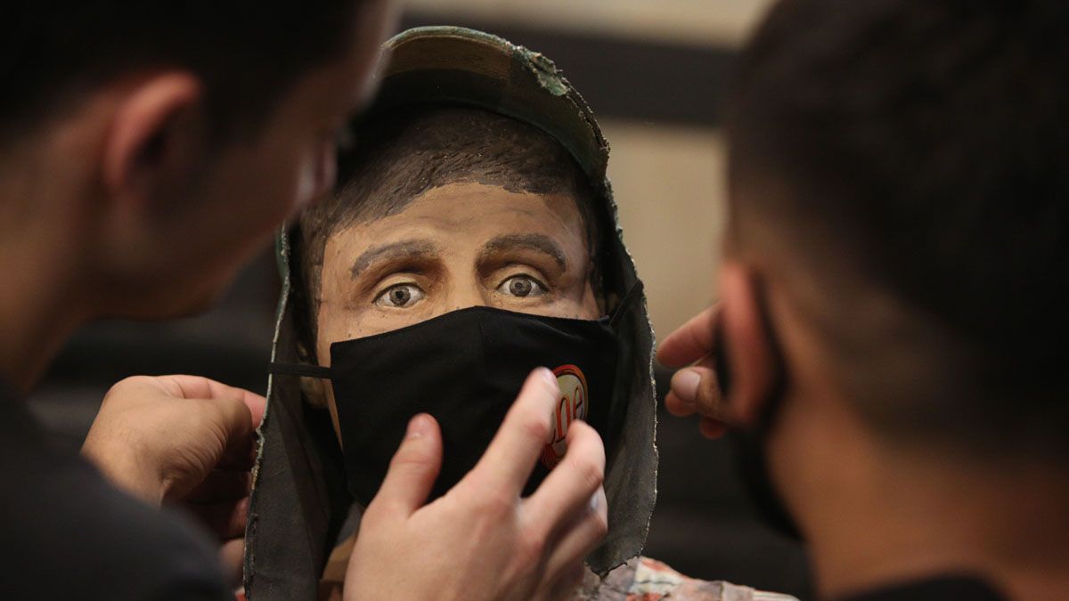 El uso de barbijo es altamente recomendado para evitar la circulación del coronavirus.