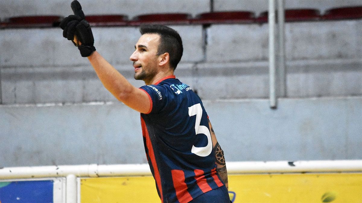Exequiel Tamborindegui es uno de los buenos  jugadores de Talleres que estará en el Mundial de Clubes de hockey sobre parines
