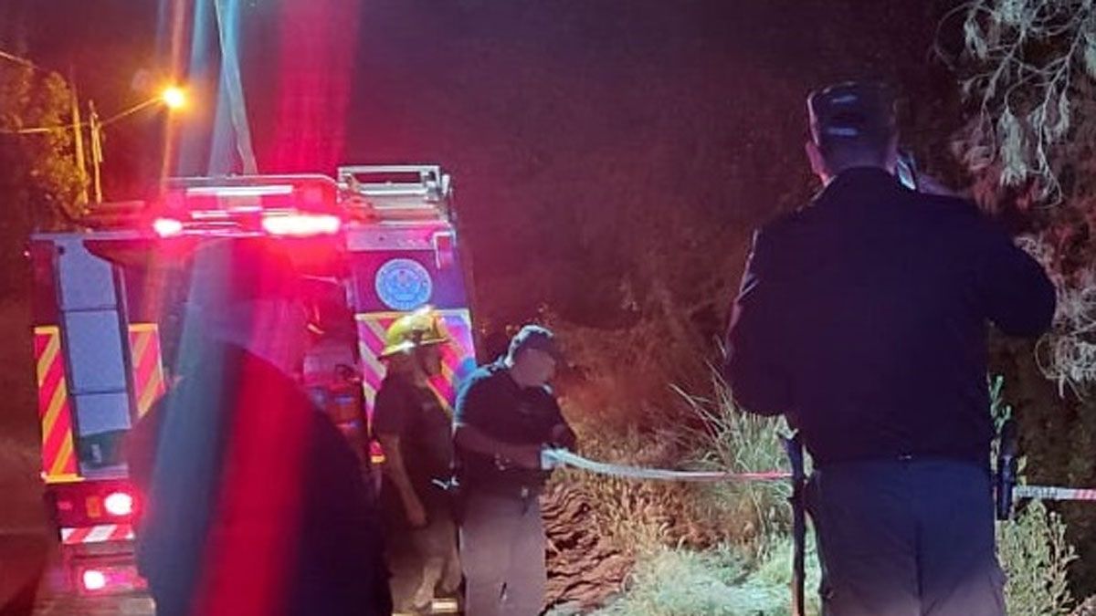 Encontraron un cadáver flotando y hay mucho misterio por la autopsia