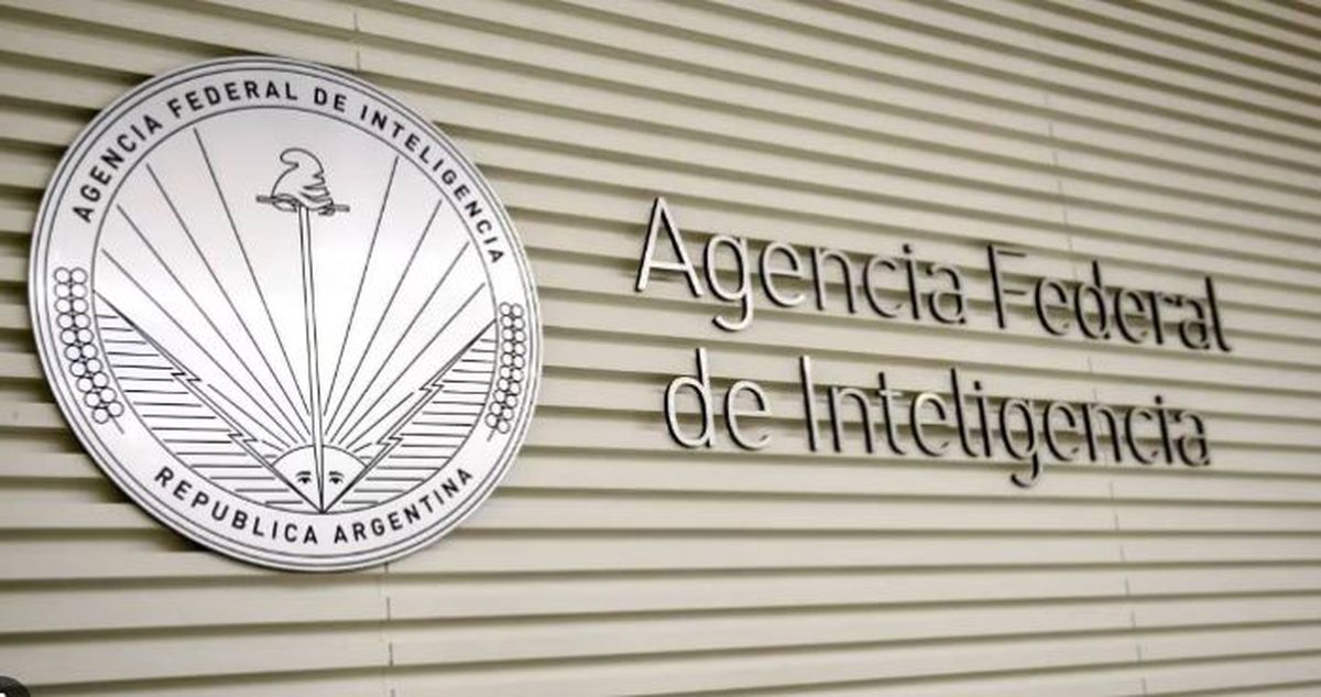 Milei disolvió la Agencia Federal de Inteligencia (AFI) y reinstauró la