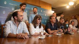 Coronavirus: Suarez se reúne con intendentes para unificar medidas preventivas
