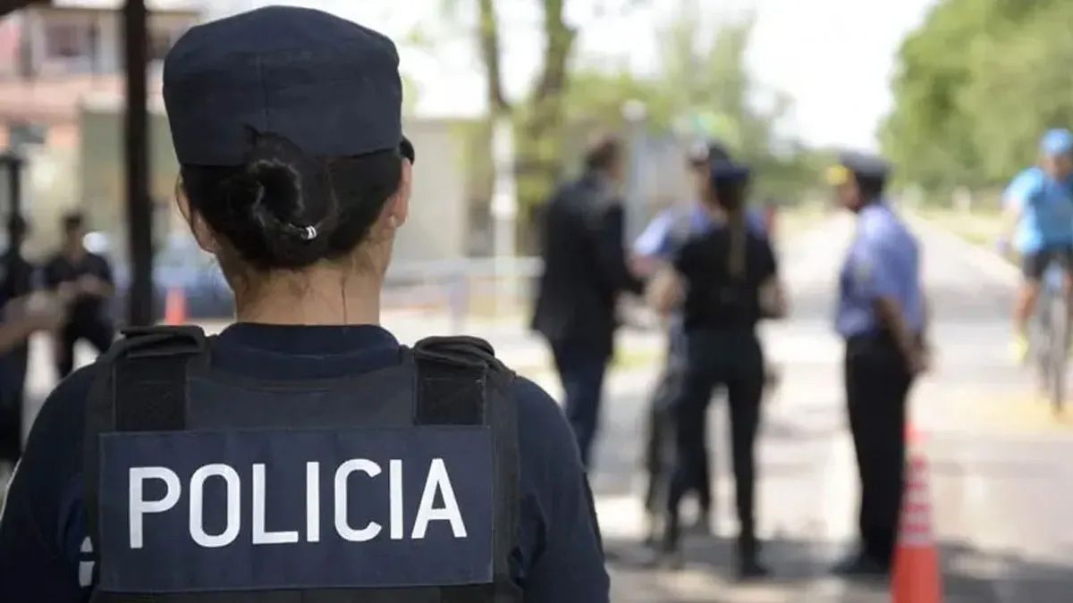 Tragedia en Guaymallén: una mujer que circulaba en moto murió al ser impactada de frente por un utilitario