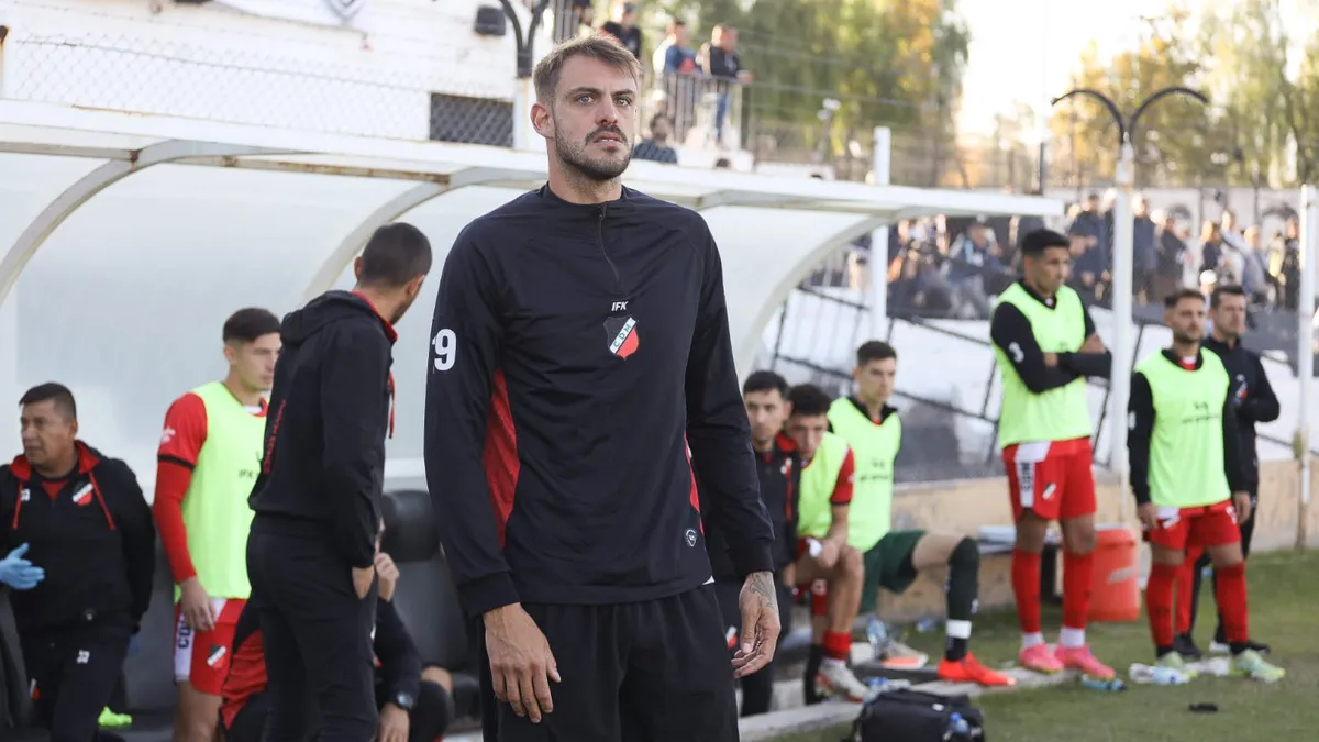 Federico Rasic le dio al victoria al Deportivo Maipú ante Gimnasia y Esgrima