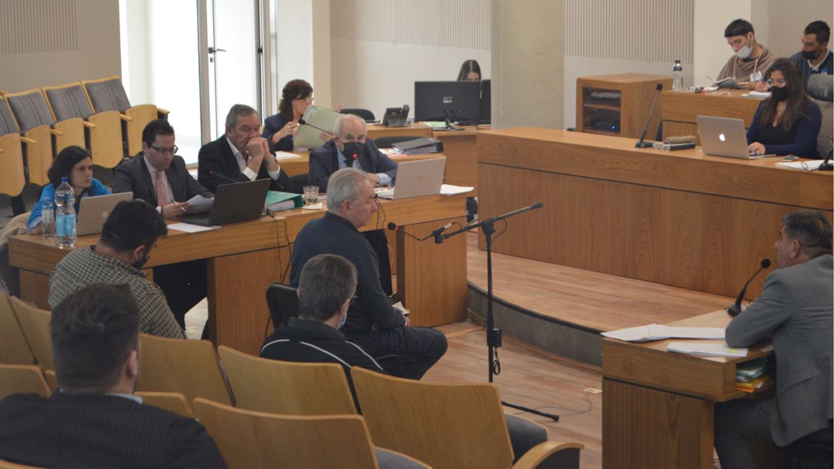 El médico cardiólogo Guillermo Auchástegui comentó en su declaración que por pedido de una vecina del barrio Villa Golf fue hasta la casa de Nora Dalmasso para constatar si tenía signos vitales.