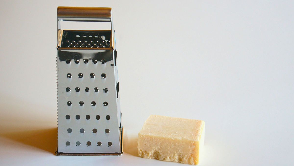 Con esta idea de reciclaje crea una lámpara única para tu casa. Con esta idea de reciclaje crea una lámpara única para tu casa.