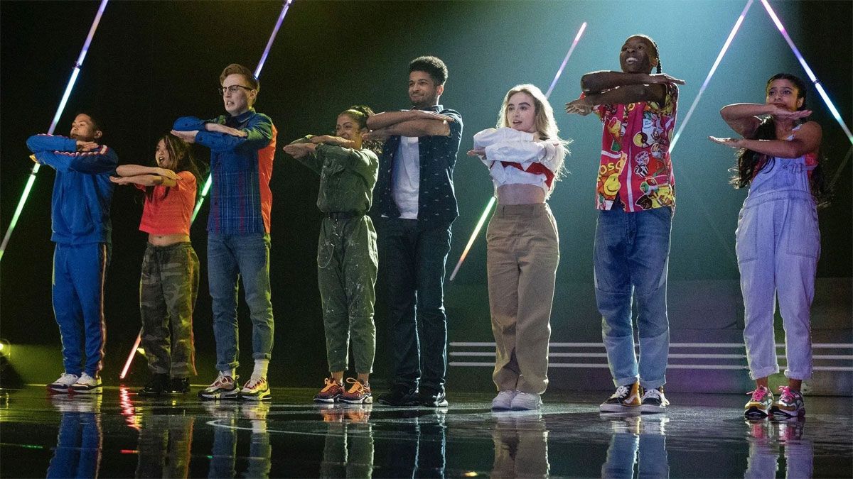 La película de Netflix entretiene mucho a los usuarios con una exquisita comedia musical. La película de Netflix entretiene mucho a los usuarios con una exquisita comedia musical.